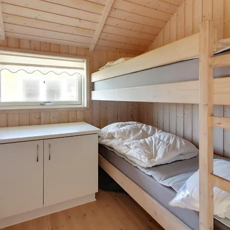 Egidia - 50m From The Sea By Interhome Feriehus